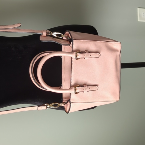 FOREVER 21 Faux Leather Tote Bag - Picture 4 of 8